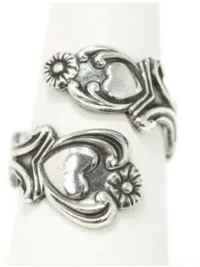 Avon Hearts & Flowers Sterling Silver Wrap Spoon Ring - Approx. Size 9 Vintage